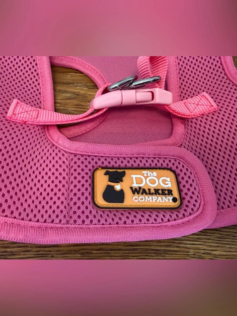 The Dog Walker Company Pink Mesh Dog Harness Size Medium NWOT